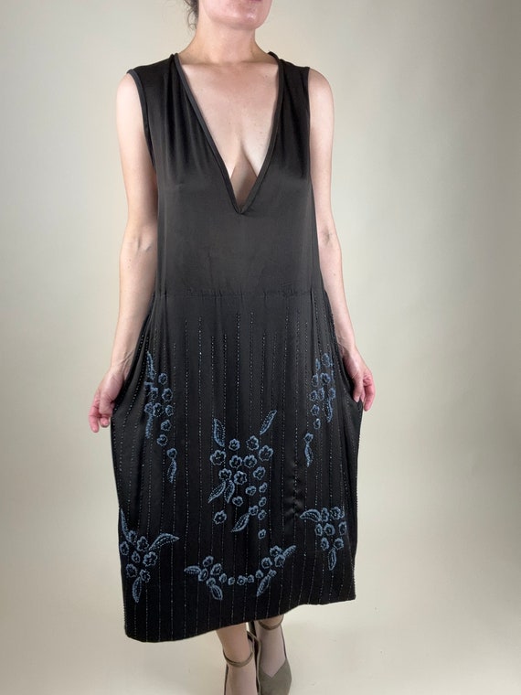 M 1920s Silk Beaded Dress | Antique Authentic Fla… - image 10