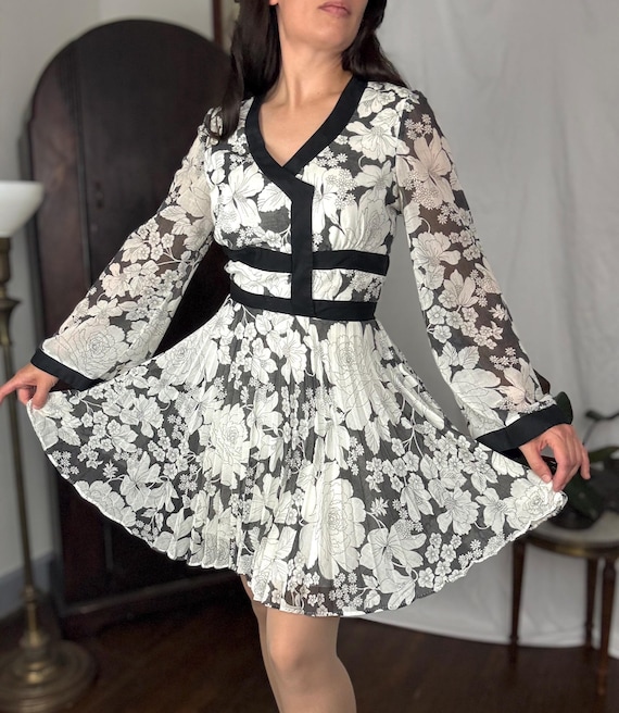 knee length dresses for ladies Haute Hippie Asymmetric-Back Mini Dress Wine Size Extra Small New