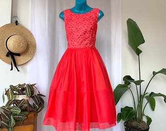 S 60s Chiffon and Lace Dress W27”