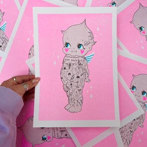 Impresión risográfica A4 de Kewpie tatuado