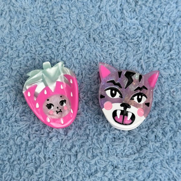 2er-Pack Mini-Acetat-Haarkrallen (1 x Erdbeere & 1 x Tiger)
