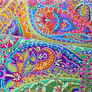 Kaffe Fassett Collective &quot;Paisley Jungle&quot; PWGP 60 in green and tangerine - 0.5 m x 1.10 m