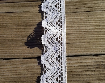 Beautiful cotton crochet collar in white -6 cm wide, various remaining pieces