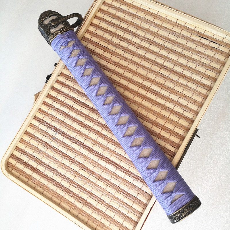 26cm Length Synthetic Silk Ito White Rayskin Tsuka for
