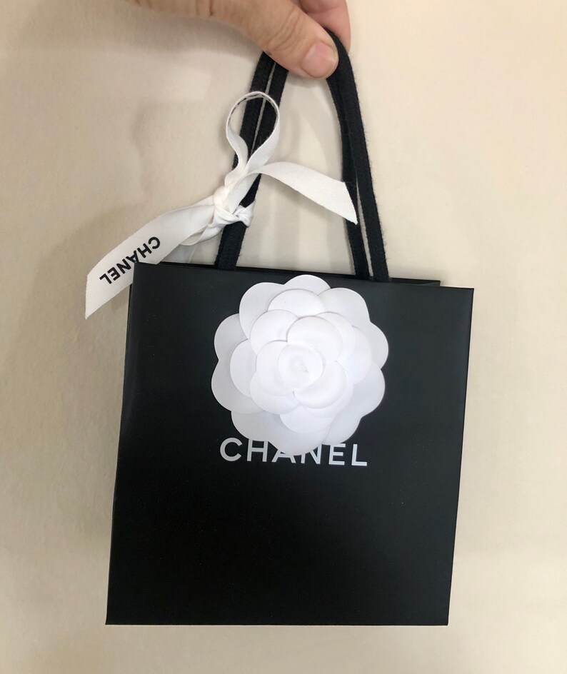 chanel paper gift bag