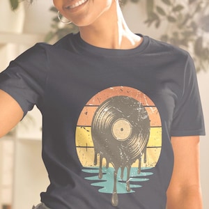 Vintage Vinyl Collector Record T-Shirt | Retro Sunset Music Lover | 70s 80s Vinyl Lover Shirt | Gift for DJ & Record Collector T-Shirt