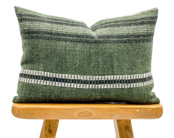 Lumbar Pillow Cover, Indian Wool Pillow Cover, Green Wool Pillow, Green and White Pillow Cover 14x20, Lumbar Pillow 14x20, Farmhouse pillow