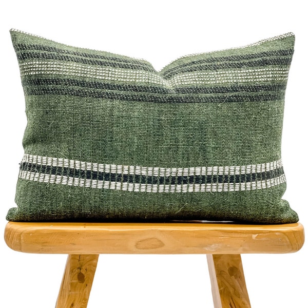 Lumbar Pillow Cover, Indian Wool Pillow Cover, Green Wool Pillow, Green and White Pillow Cover 14x20, Lumbar Pillow 14x20, Farmhouse pillow