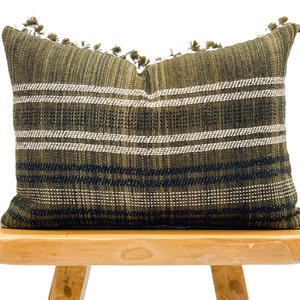 Lumbar Pillow Cover, Indian Wool Pillow Cover, brown Wool Pillow, Brown and White Pillow Cover 14x20, Lumbar Pillow 14x20, Farmhouse pillow