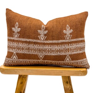 Lumbar Pillow Cover, Indian Wool Pillow Cover, Rust Wool Pillow, Terracotta brown and White Pillow Cover, Fall decor pillow Farmhouse pillow