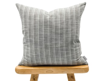 Fodera per cuscino intrecciata grigio-verde con strisce nere, cuscino neutro, cuscino grigio hmong, fodera per cuscino verde salvia, fodera per cuscino stile fattoria