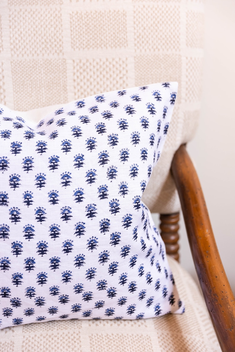 Designer Floral in Navy Blue on Off White Linen Pillow Cover, Small Flowers Floral Pillow cover, Decorative Throw Pillow, Farmhouse pillow image 7