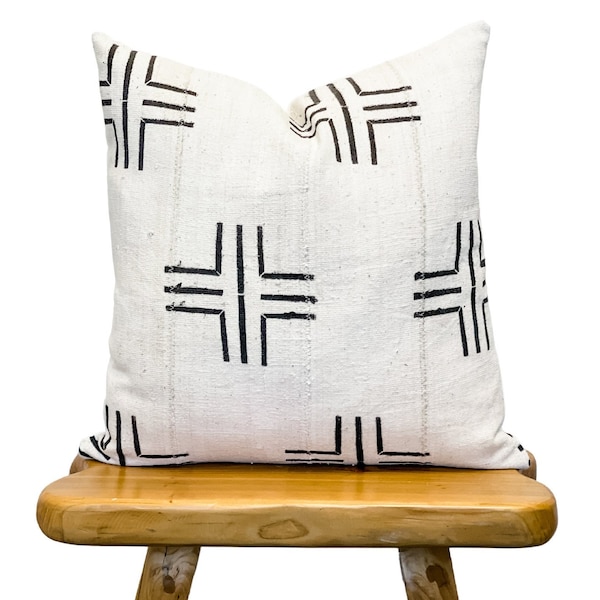 Authentic African Pillow, Handwoven Mudcloth Pillow, Cream White with Black Crosses Pillow Cover| Throw Pillow cover 20x20, Sofa Cushion