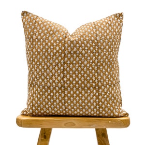 Designer Orange Rust Floral print on off white Linen Pillow Cover,Orange Rust Pillow cover, Boho Pillow, Farmhouse Pillow, Floral pillow