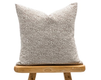 Designer Floral Terra Cotta Rost Braun auf natürlichem Leinen Kissenbezug, Braunes Kissen, Boho-Kissen, Frühlingsdeko-Kissen, Blumenkissenbezug