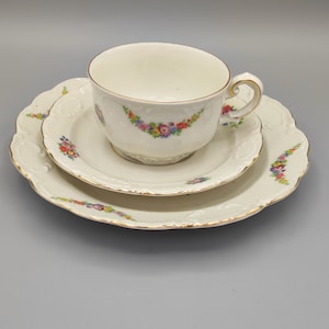 Vintage Sammeltasse Bavaria um 1930 Blumendekor in schlichter Form