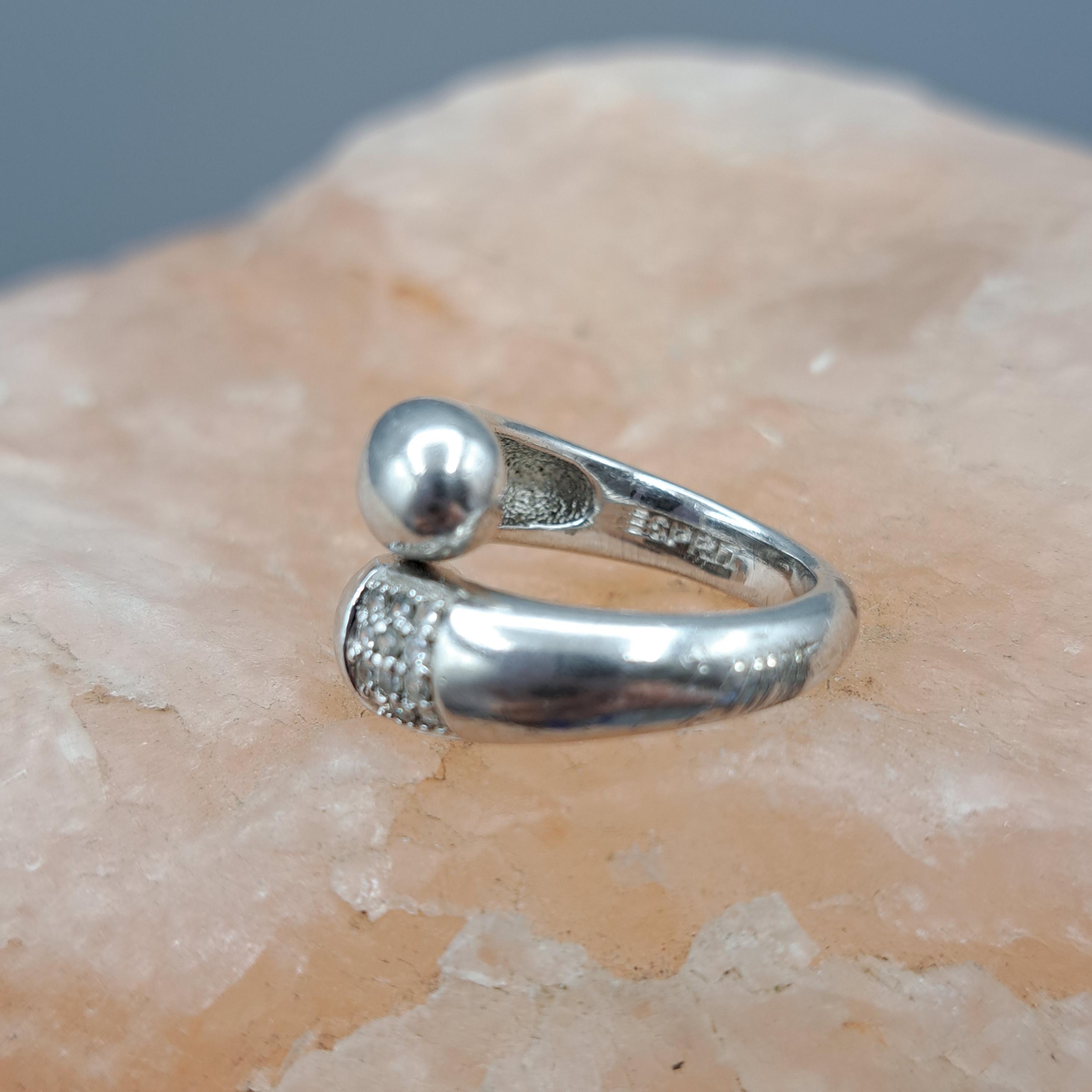 Esprit Damenring Twist 925 Sterlingsilber Rhodiniert – Mit Zirkonia, 0,8 Cm Breit, Zeitloser Klassiker