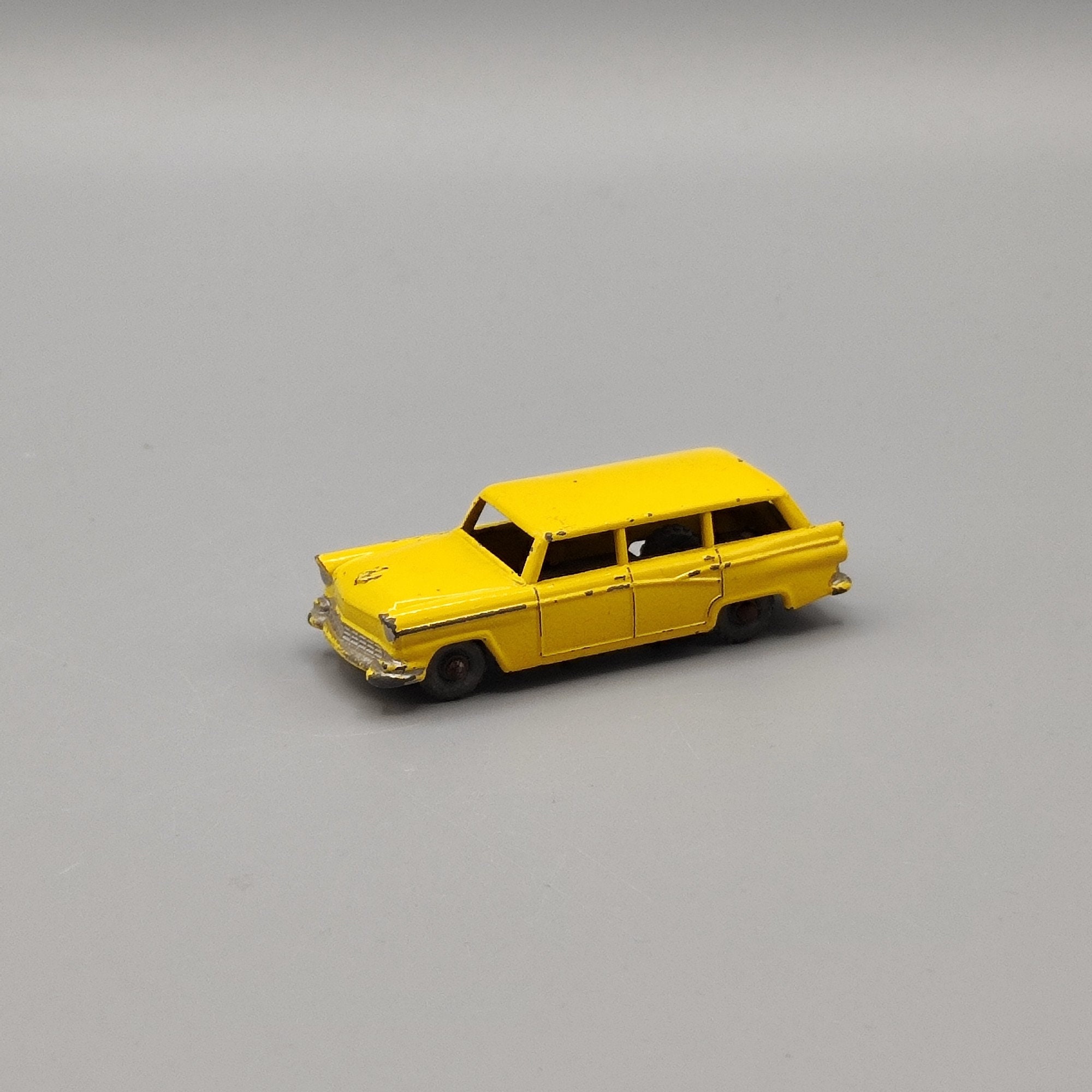 Matchbox 31a Ford Station Wagon MW in Yellow 1957 to 1960 - Etsy