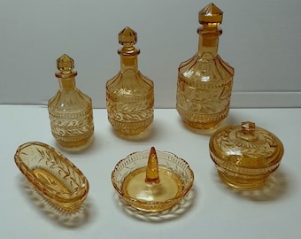 Service de Toilette Lux Val, Val Saint Lambert Belgium around 1930