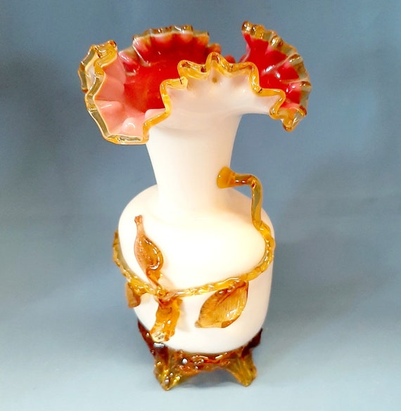 Stevens & Williams Art Glass Vase Victorian Style England, 2