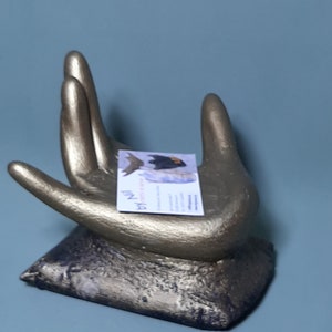 Visitenkarten Spender Bronze Hand