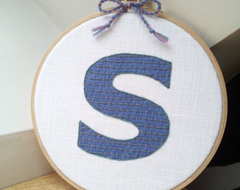 Embroidery pattern, stitched initial, crewel wool, hoop art, whole alphabet, Bayeux stitch, gift for child, personalised item, bedroom sign