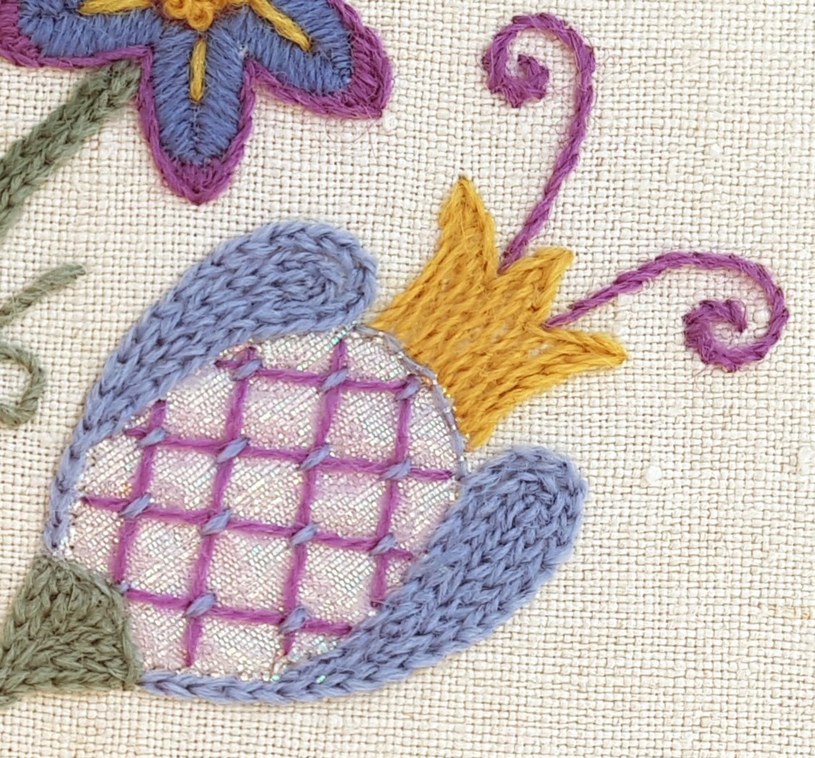 Crewel, Embroidery Designs, Patterns, Three Flowers, Floral, Sampler, Crewelwork, Art, Stylised