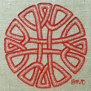 pdf embroidery pattern, redwork stitching, celtic knot, medallion, chain and seed stitches, strapworks, circle, interweave, to make, crafts