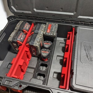 Milwaukee PACKOUT integrated battery storage M12, M18 external/internal