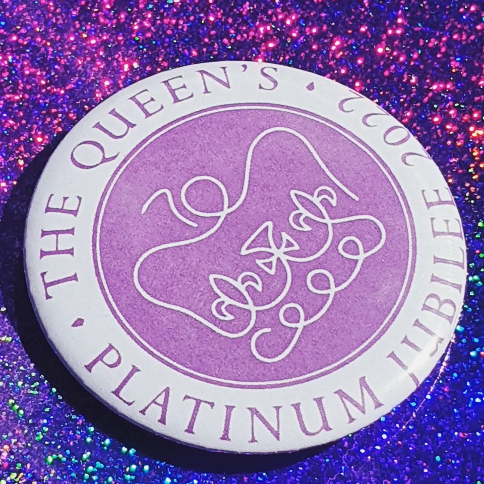Queens Jubilee Pin Badge 2022 Platinum Jubilee Party Etsy UK