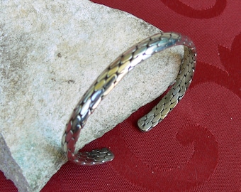 Fine Tibetan Style "SERPENT" ("snake") bracelet in adjustable silver metal, for Men or Women, Ethnic Bohemian Elegant Stylish, Nepal Tibet