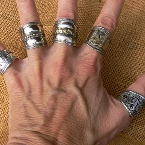 Tibet Nepal ring rings, mantra rings, Tibetan OM rings, adjustable ring rings, protective ring rings, for men or women.