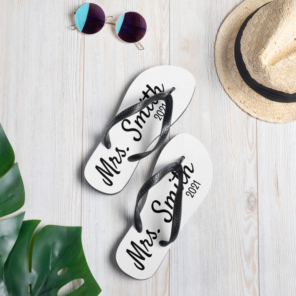 Mr and cheap mrs flip flops
