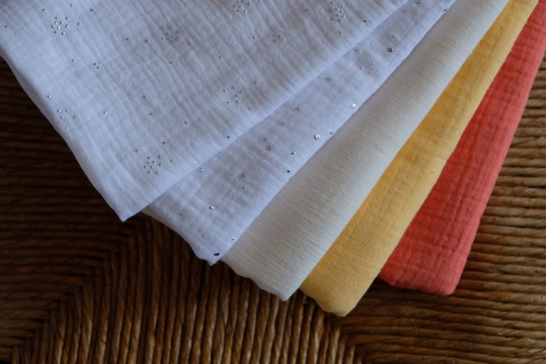 Bloomer panties hide layer