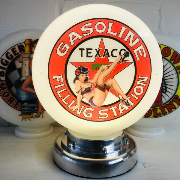 Texaco benzinetankstation mini-benzinepompbol, LED-bureaulamp, benzine- en oliememorabilia