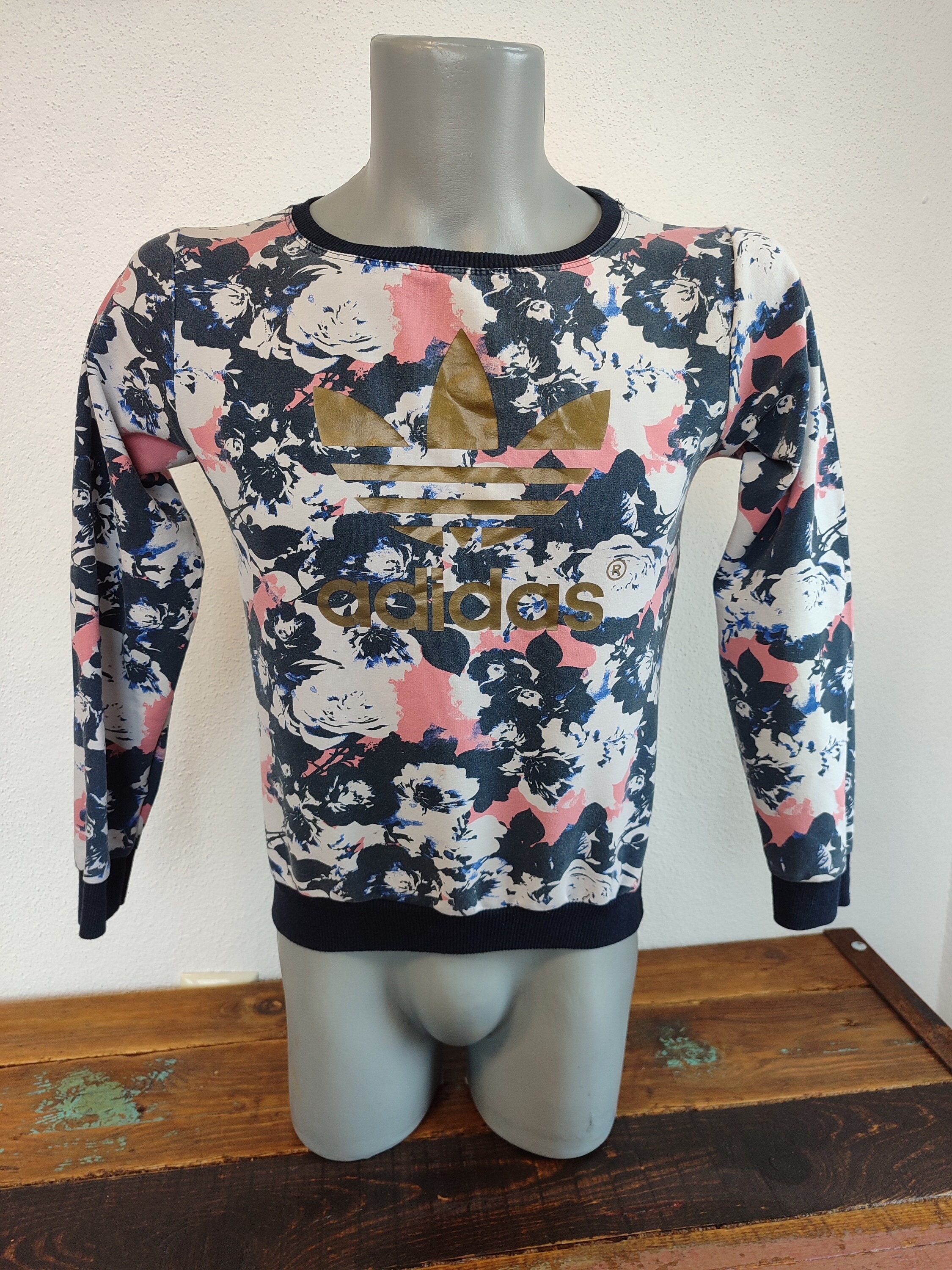Adidas blumen pullover sale