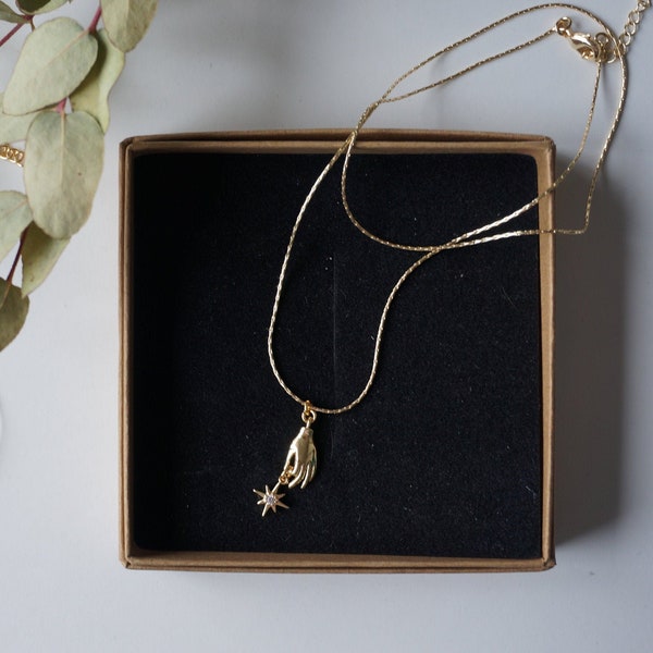 Dainty Gold/Silver Tarot Hand and Star Necklace