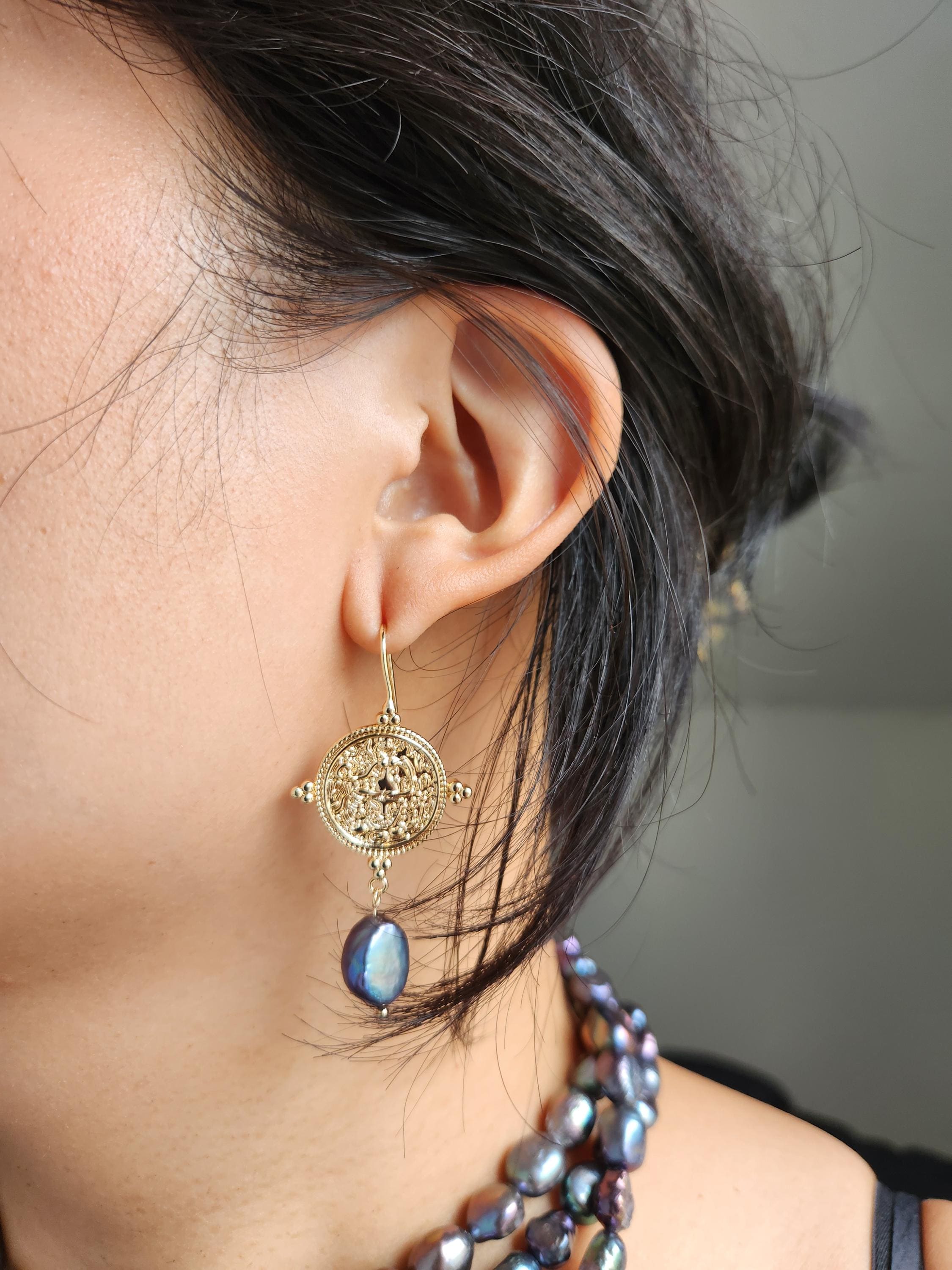 Boucle D'oreille Vintage – Plaqué Or Jaune – Perle Goutte Pomme – Clous