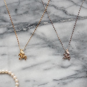 Pegasus Gold Silber Halskette mit fliegendem Pferd