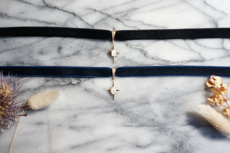 North Star Moonstone and Black / Deep Blue Stretch Velvet Choker/ Black zdjęcie 1