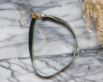 Einfaches Stretch Samt Halsband / Schwarz / Weiß / Blau / Rot / Burgund / Grün / Braun / Rosa Samt Halsband