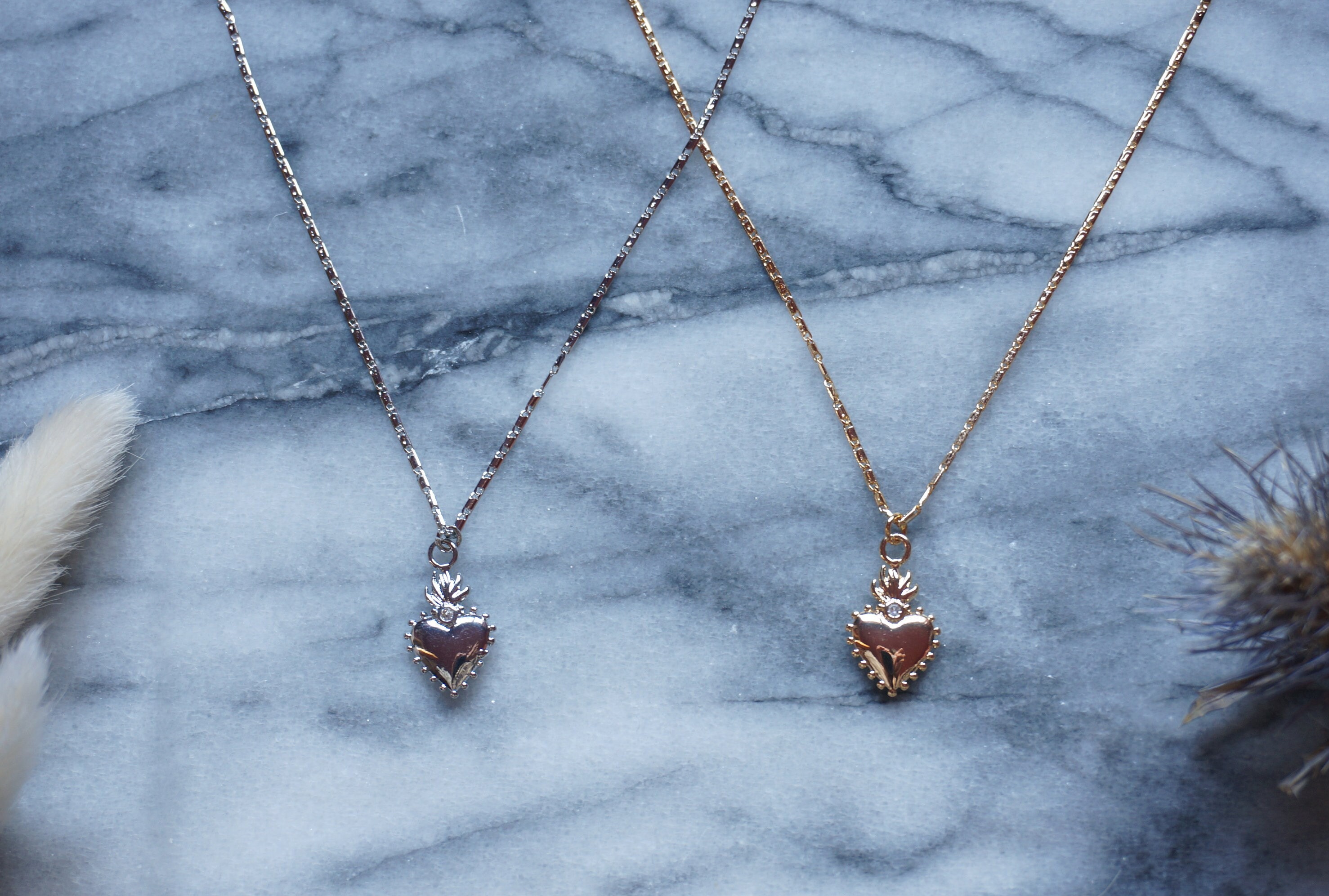 Gold sacred heart necklace shop