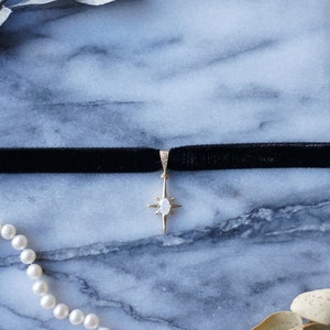 North Star Moonstone and Black / Deep Blue Stretch Velvet Choker/ Black zdjęcie 7