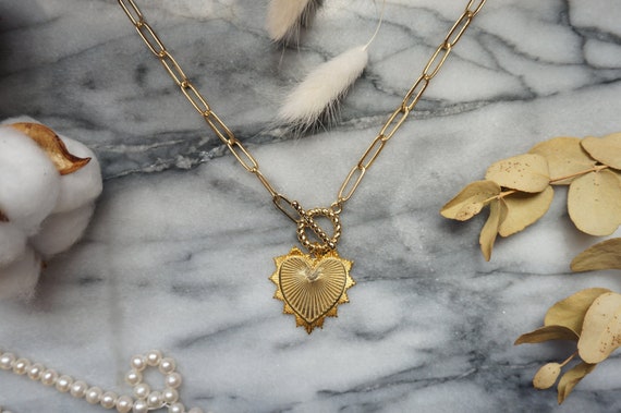 VALENTINA Chunky Gold Chain T-Bar Necklace with Two Sided Heart Pendant