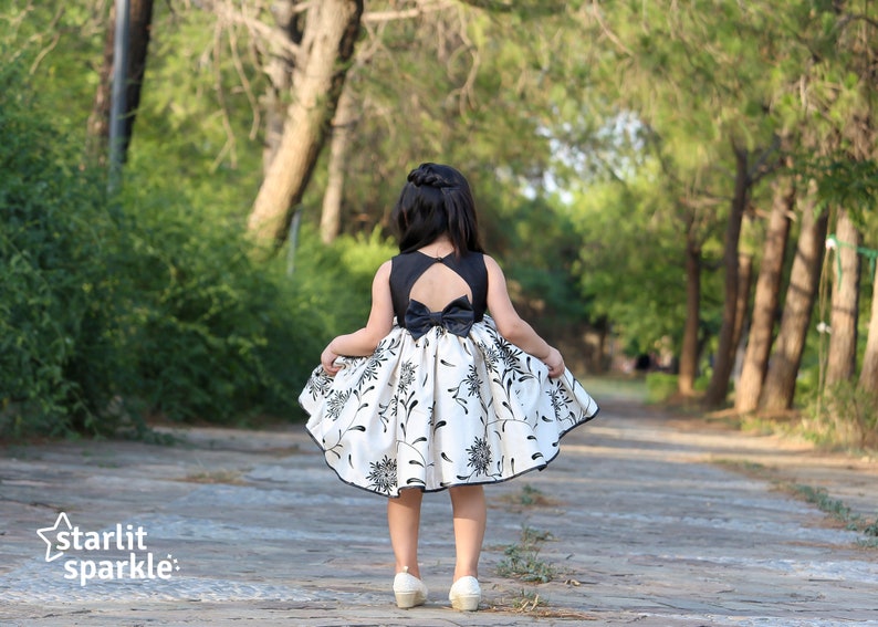 GirlsToddler Black and Beige dress