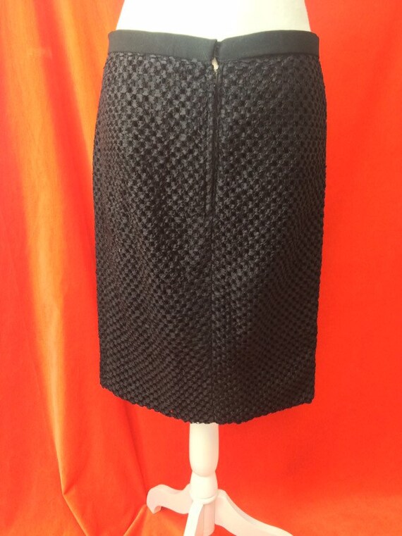 Vintage 60s Grosgrain Chainlink Pencil Skirt in B… - image 8