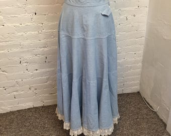 Vintage 80s Gloria Vanderbilt denim prairie skirt lace trim size m