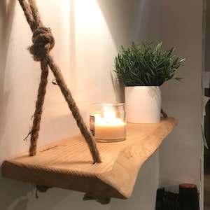 Mensola da parete in legno sospesa