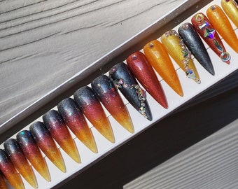 Paznokcie Phoenix Ombre Press On: XXL Stiletto Shimmer, akcenty kryształowe