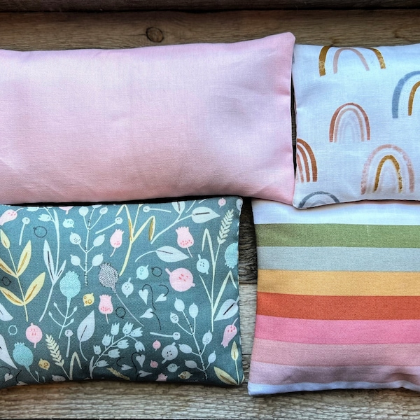 Hot/Cold Packs with Removable Covers and Organic Flax Seed
